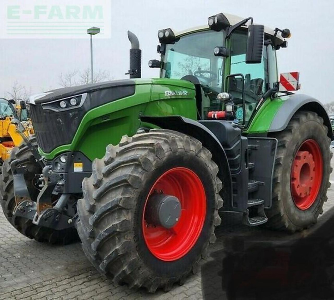 Fendt vario 1042 s4 profi plus - Tracteur agricole: photos 1 Fendt vario 1042 s4 profi plus - Tracteur agricole: photos 1