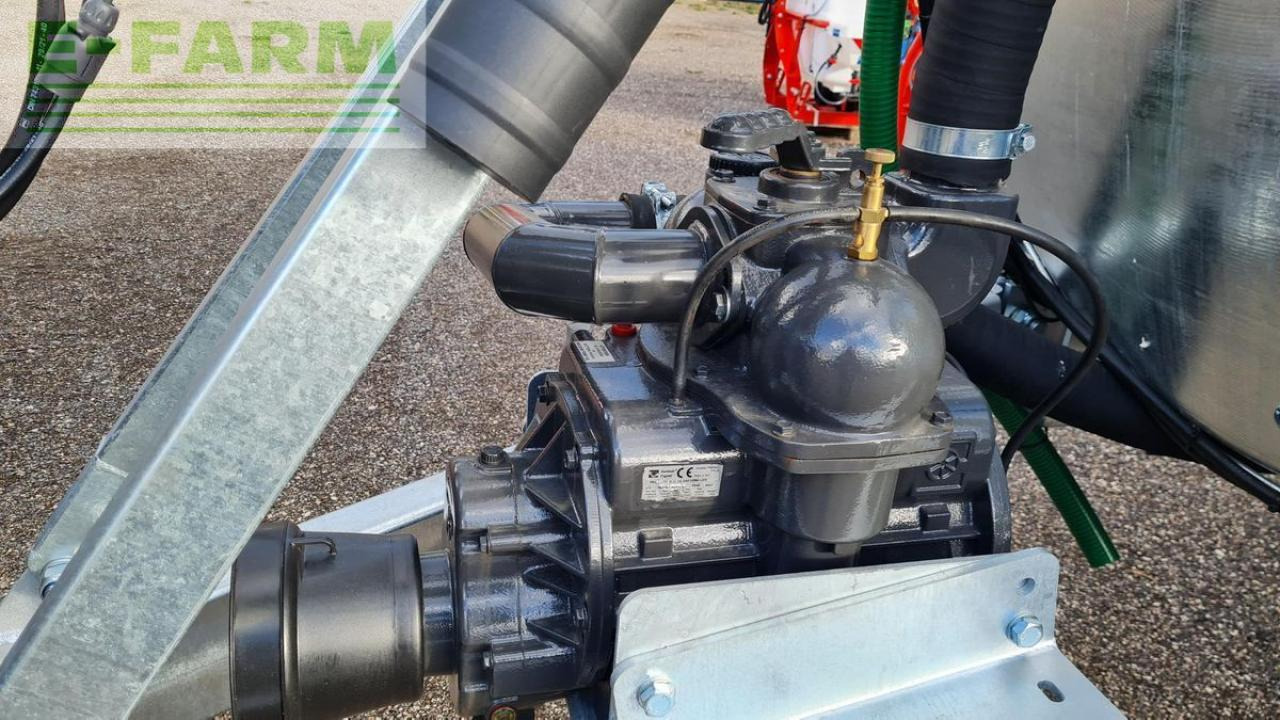 Fliegl vfm 10600 tandem - Tonne à lisier: photos 2 Fliegl vfm 10600 tandem - Tonne à lisier: photos 2