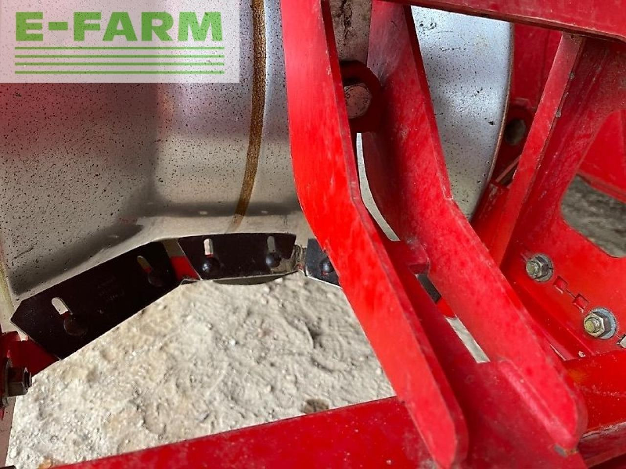 Grimme se85-55 - Arracheuse de pommes de terre: photos 3 Grimme se85-55 - Arracheuse de pommes de terre: photos 3
