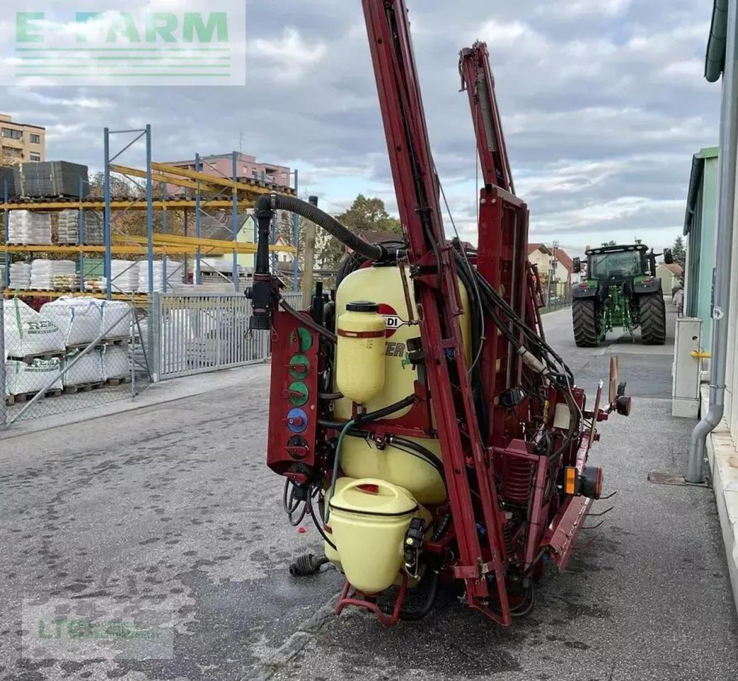 Pulvérisateur traîné Hardi Master 1200: photos 7 Pulvérisateur traîné Hardi Master 1200: photos 7