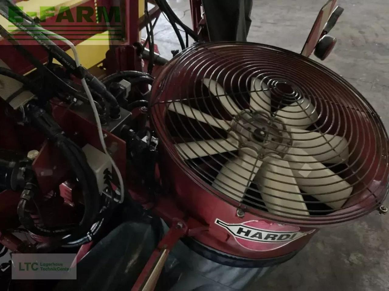 Pulvérisateur traîné Hardi Master 1200: photos 18 Pulvérisateur traîné Hardi Master 1200: photos 18