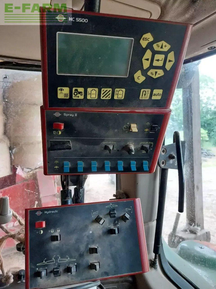 Hardi navigator 3000 - Pulvérisateur traîné: photos 2 Hardi navigator 3000 - Pulvérisateur traîné: photos 2