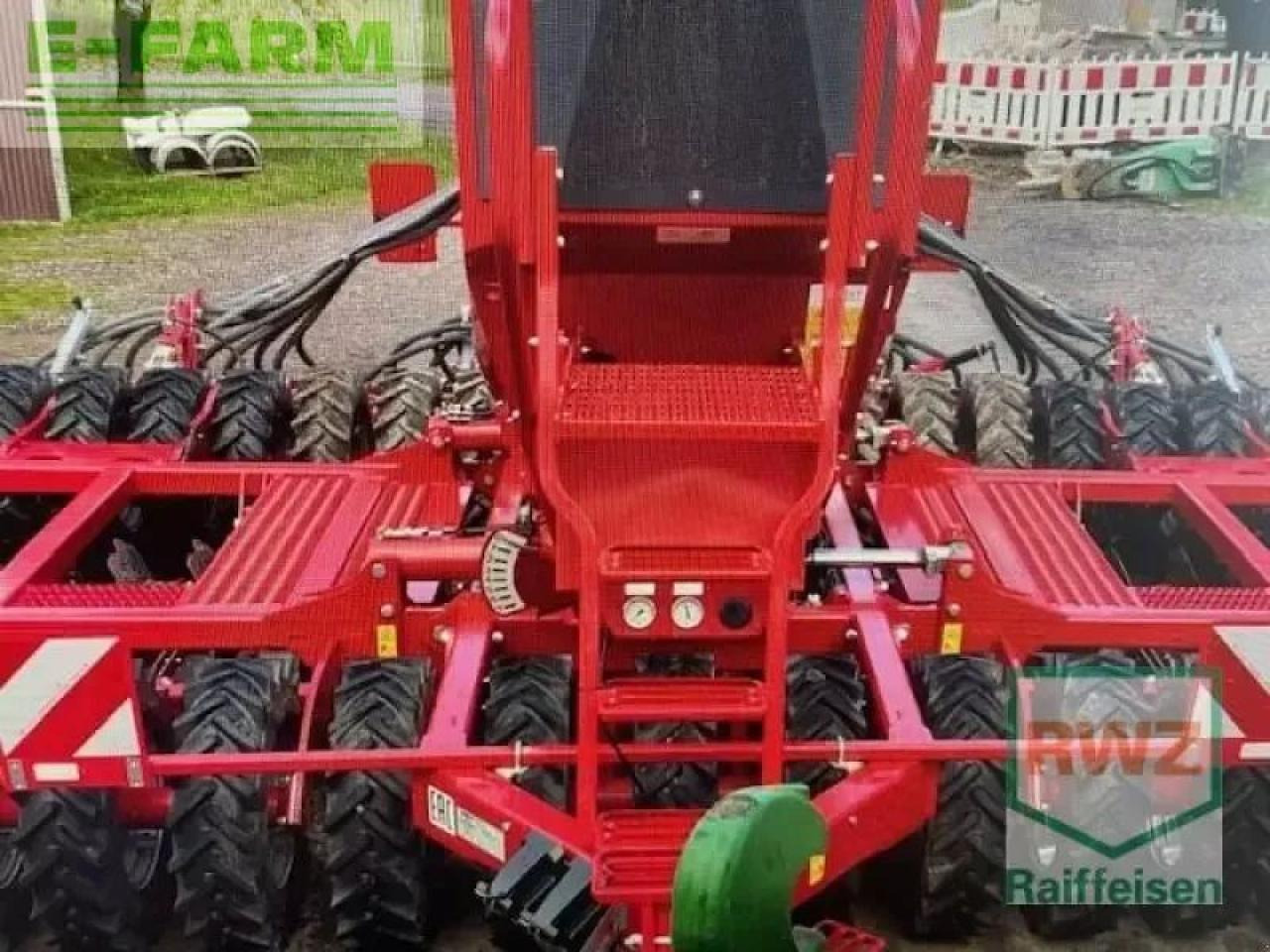 Horsch pronto 6 dc - Combiné de semis: photos 2 Horsch pronto 6 dc - Combiné de semis: photos 2