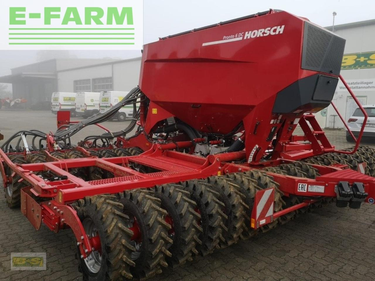 Horsch pronto 6dc m21 - Combiné de semis: photos 1 Horsch pronto 6dc m21 - Combiné de semis: photos 1