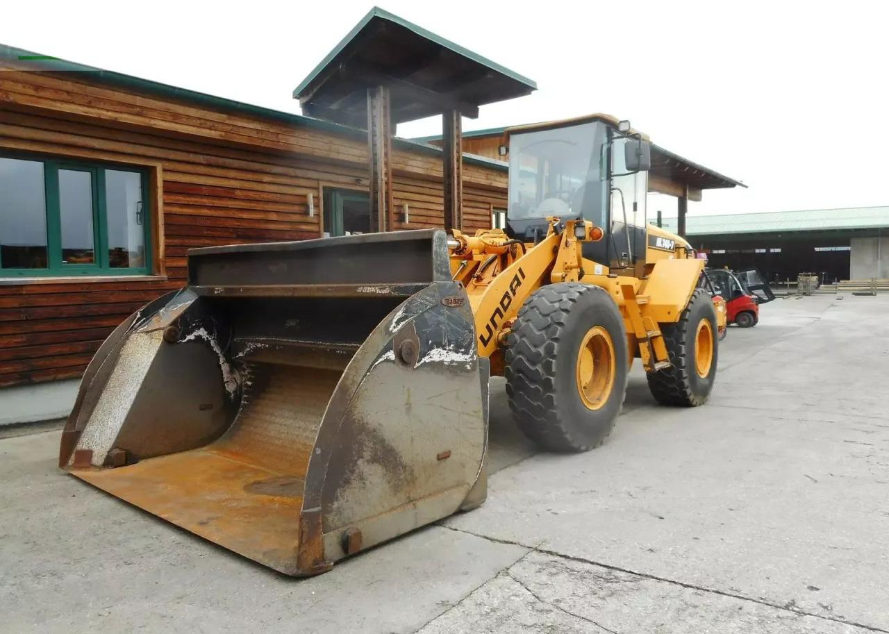 Hyundai hl740-7 mit hochkippschaufel u. volvo sw - Mini pelle: photos 2 Hyundai hl740-7 mit hochkippschaufel u. volvo sw - Mini pelle: photos 2