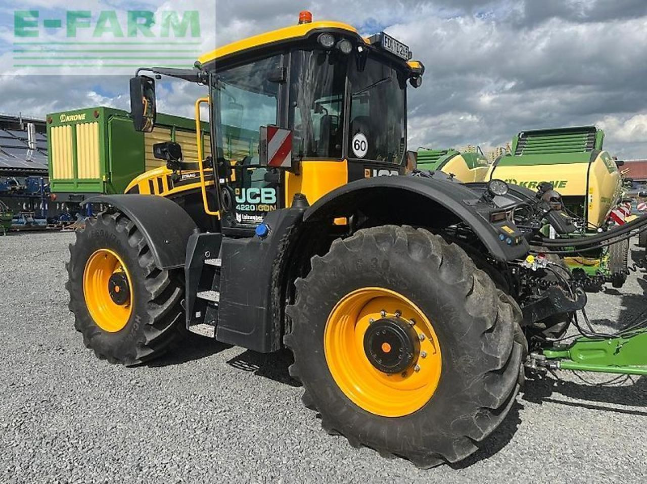 JCB 4220 fastrac icon - Tracteur agricole: photos 4 JCB 4220 fastrac icon - Tracteur agricole: photos 4