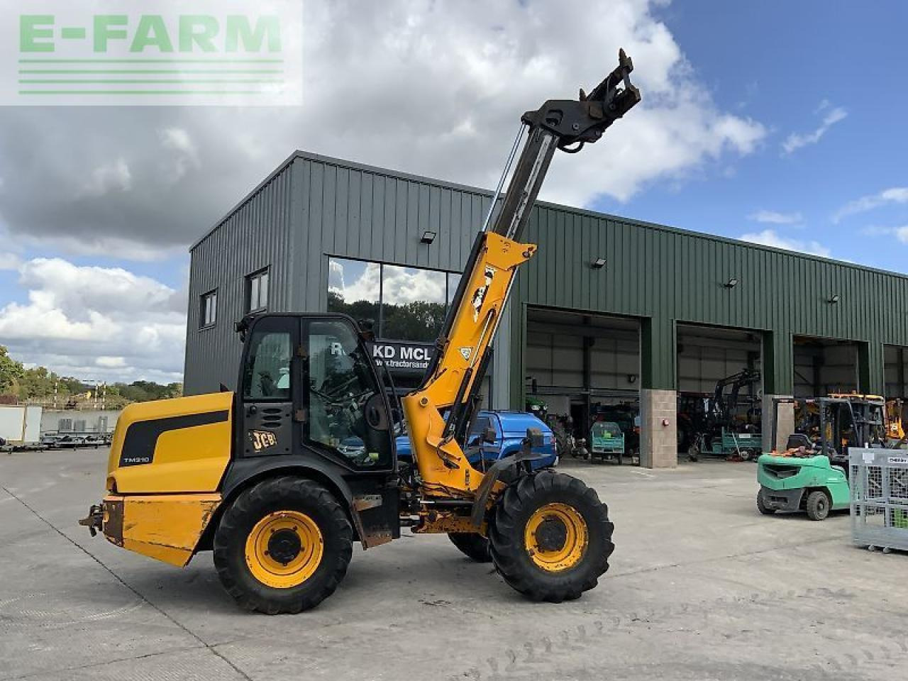 JCB tm310 agri pivot steer telehandler (st22428) - Chargeuse sur pneus: photos 1 JCB tm310 agri pivot steer telehandler (st22428) - Chargeuse sur pneus: photos 1