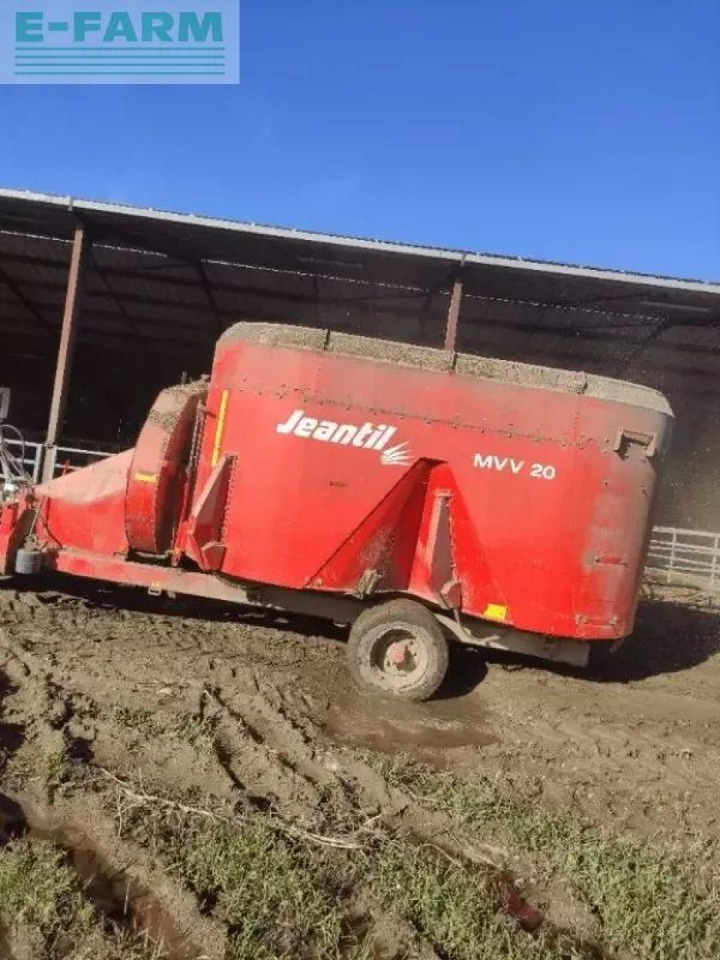 Jeantil mvv20 - Matériel d'élevage: photos 1 Jeantil mvv20 - Matériel d'élevage: photos 1