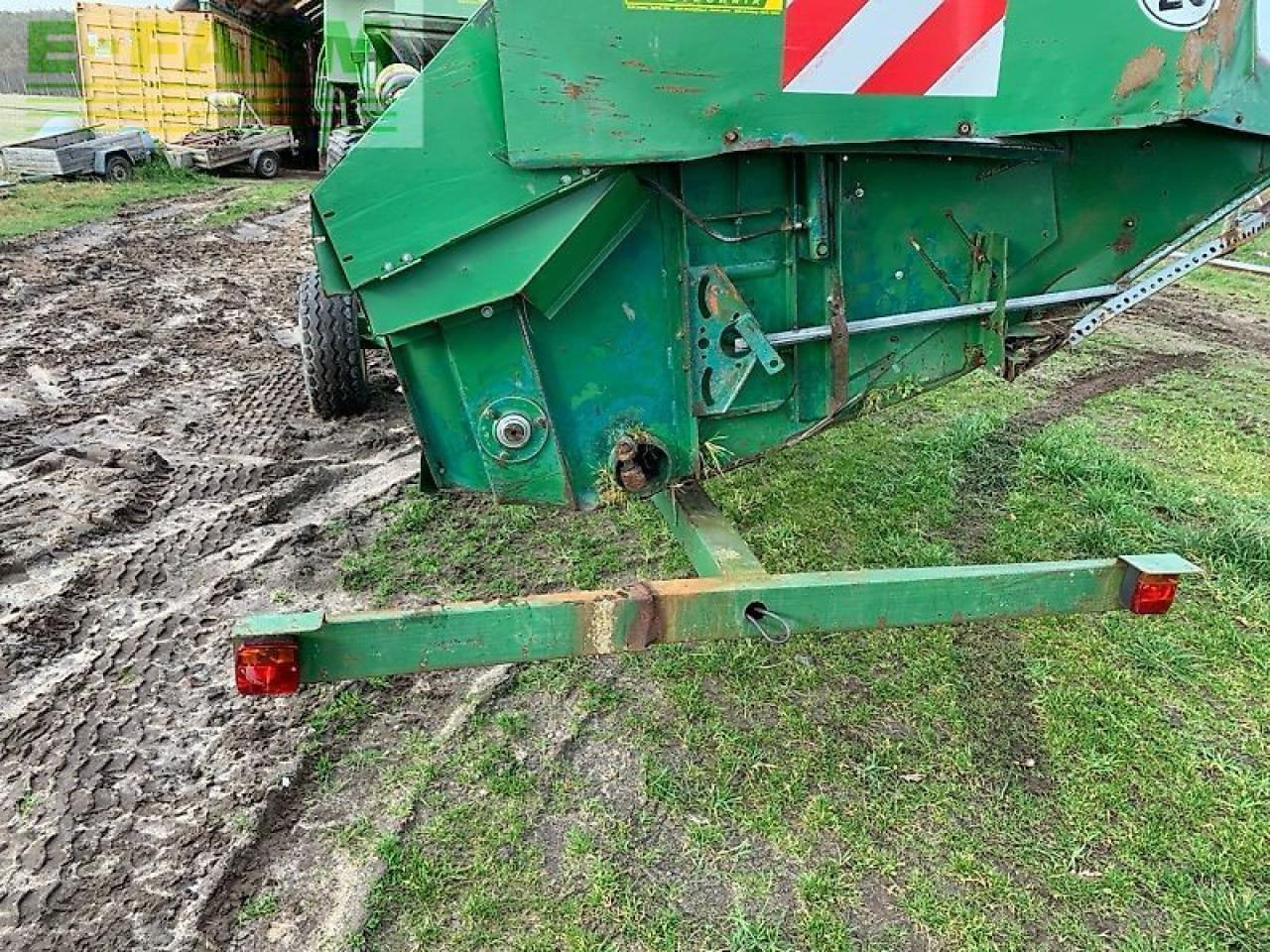 John Deere 2254 - Moissonneuse-batteuse: photos 5 John Deere 2254 - Moissonneuse-batteuse: photos 5