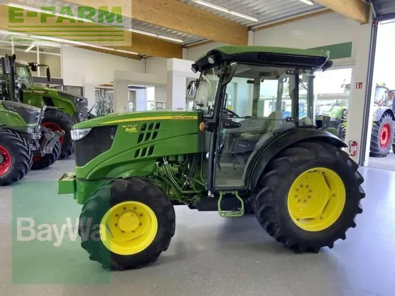 John Deere 5075 gf - Tracteur agricole: photos 4 John Deere 5075 gf - Tracteur agricole: photos 4