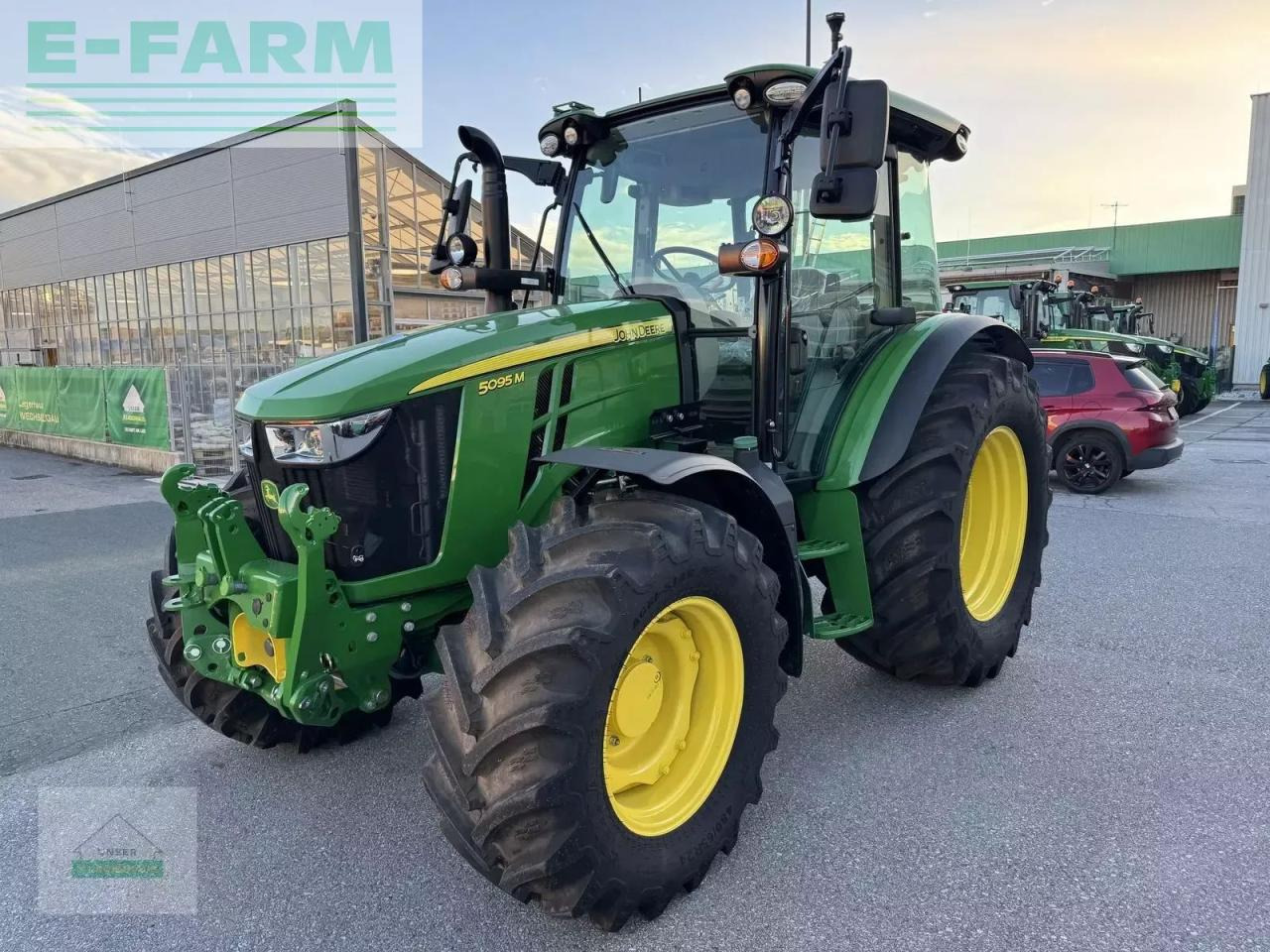 John Deere 5095 m - Tracteur agricole: photos 1 John Deere 5095 m - Tracteur agricole: photos 1