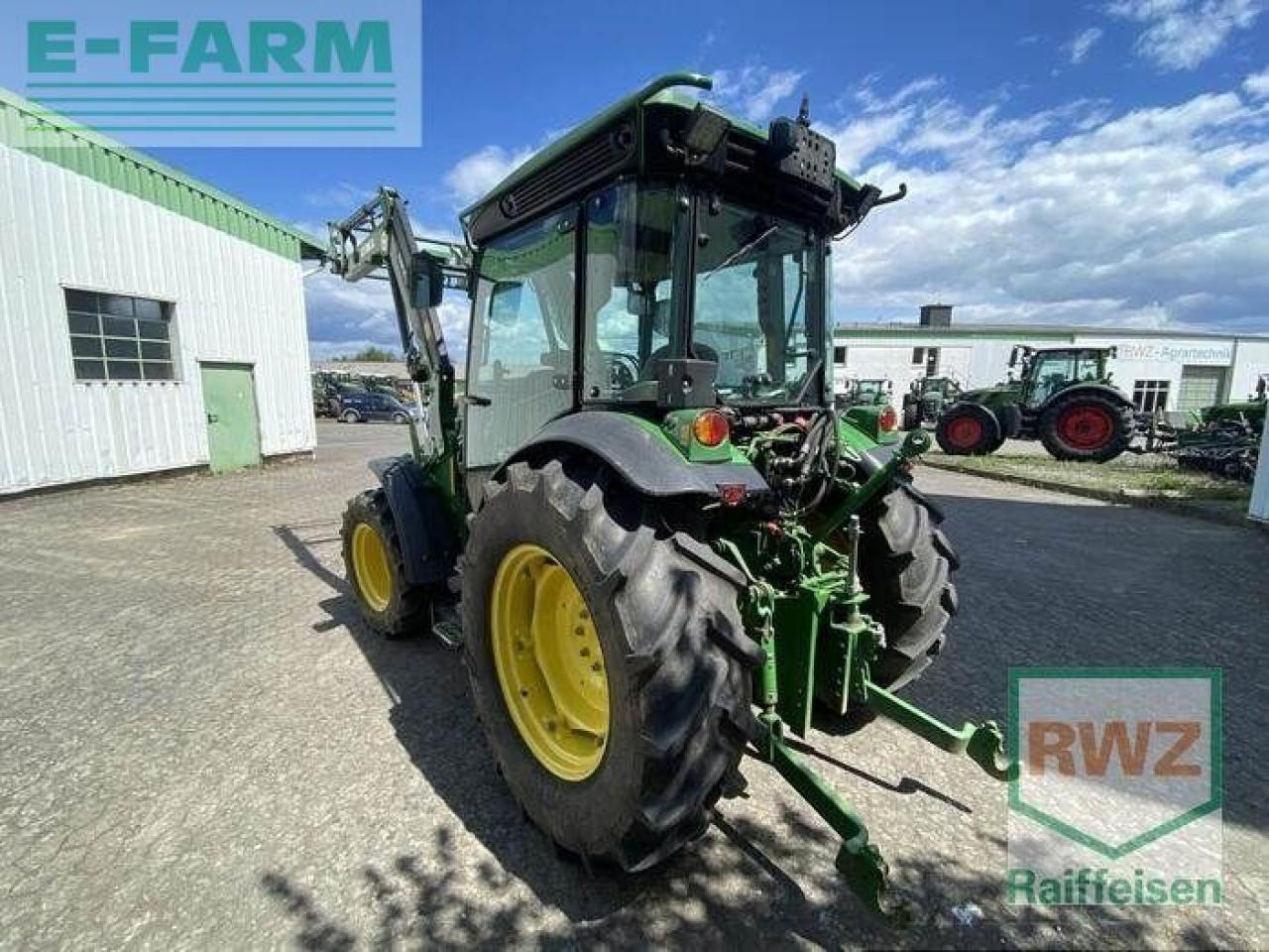 John Deere 5105 gf - Tracteur agricole: photos 5 John Deere 5105 gf - Tracteur agricole: photos 5