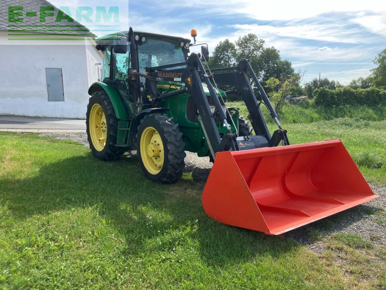 John Deere 5820 - Tracteur agricole: photos 4 John Deere 5820 - Tracteur agricole: photos 4
