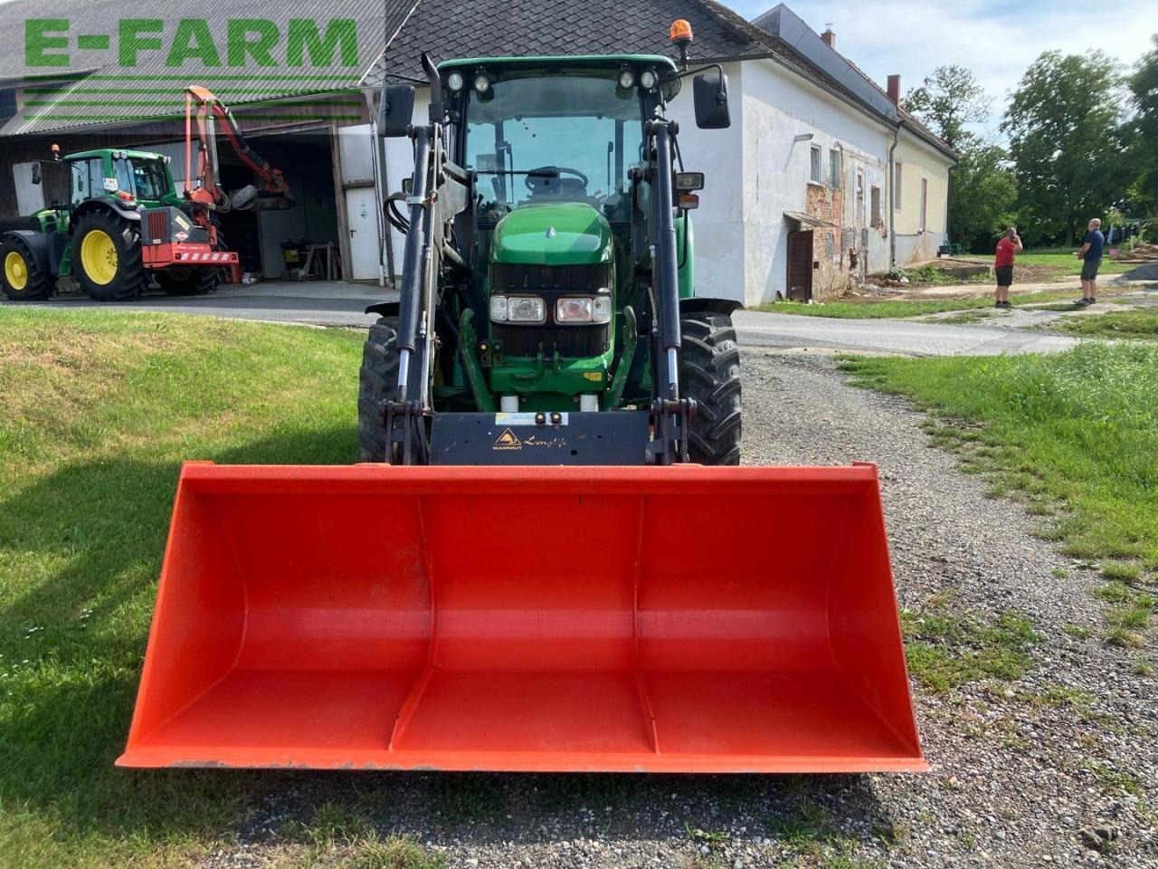 John Deere 5820 - Tracteur agricole: photos 3 John Deere 5820 - Tracteur agricole: photos 3