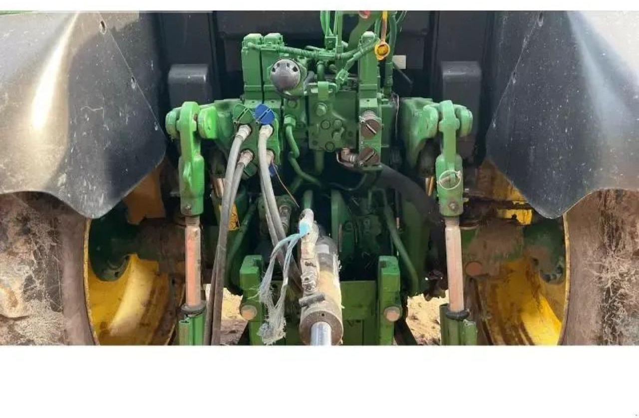 John Deere 6110m - Tracteur agricole: photos 5 John Deere 6110m - Tracteur agricole: photos 5