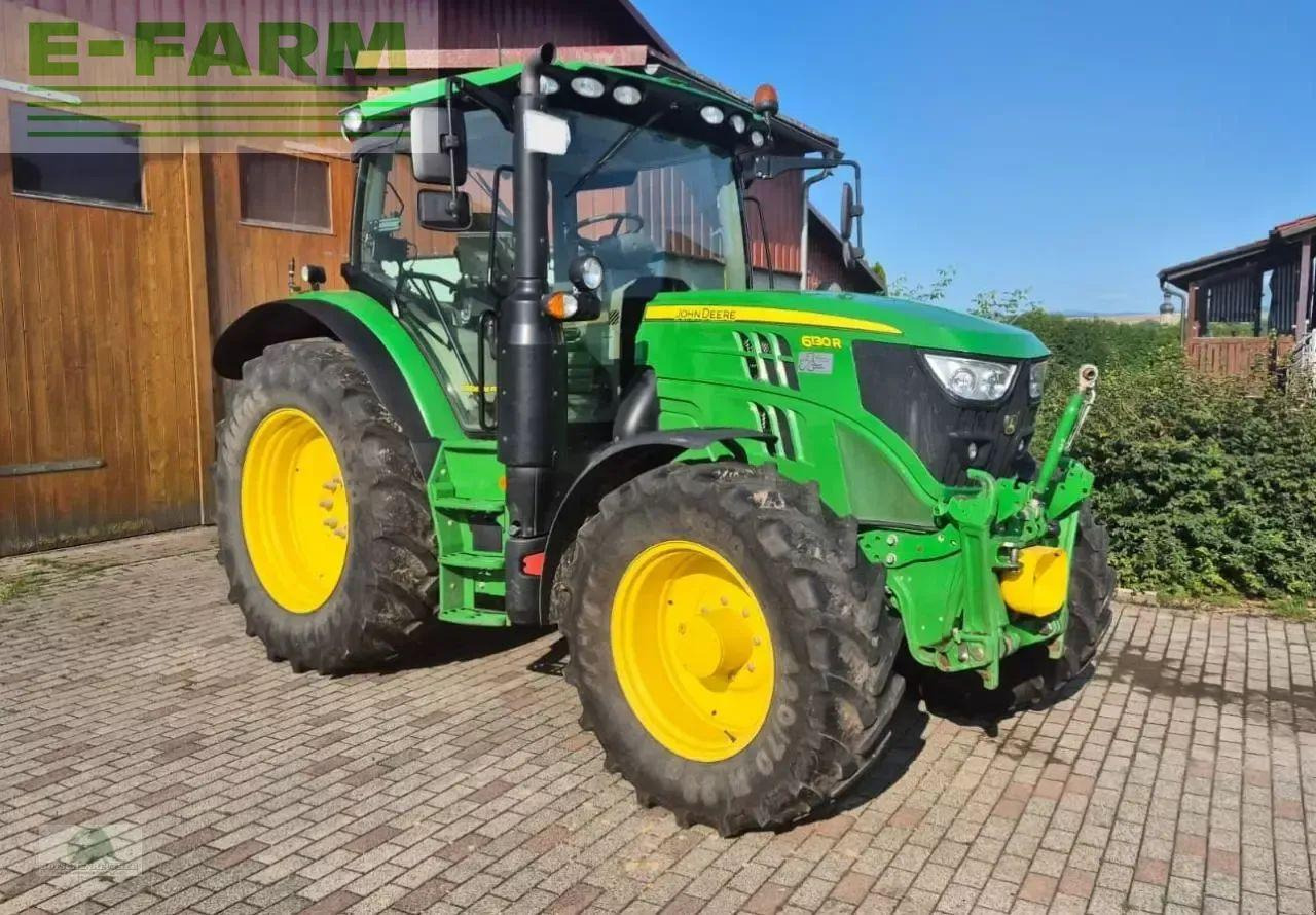 John Deere 6130r - Tracteur agricole: photos 1 John Deere 6130r - Tracteur agricole: photos 1