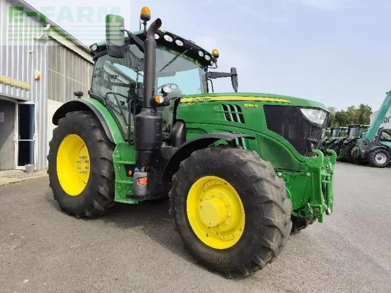 John Deere 6135r - Tracteur agricole: photos 2 John Deere 6135r - Tracteur agricole: photos 2