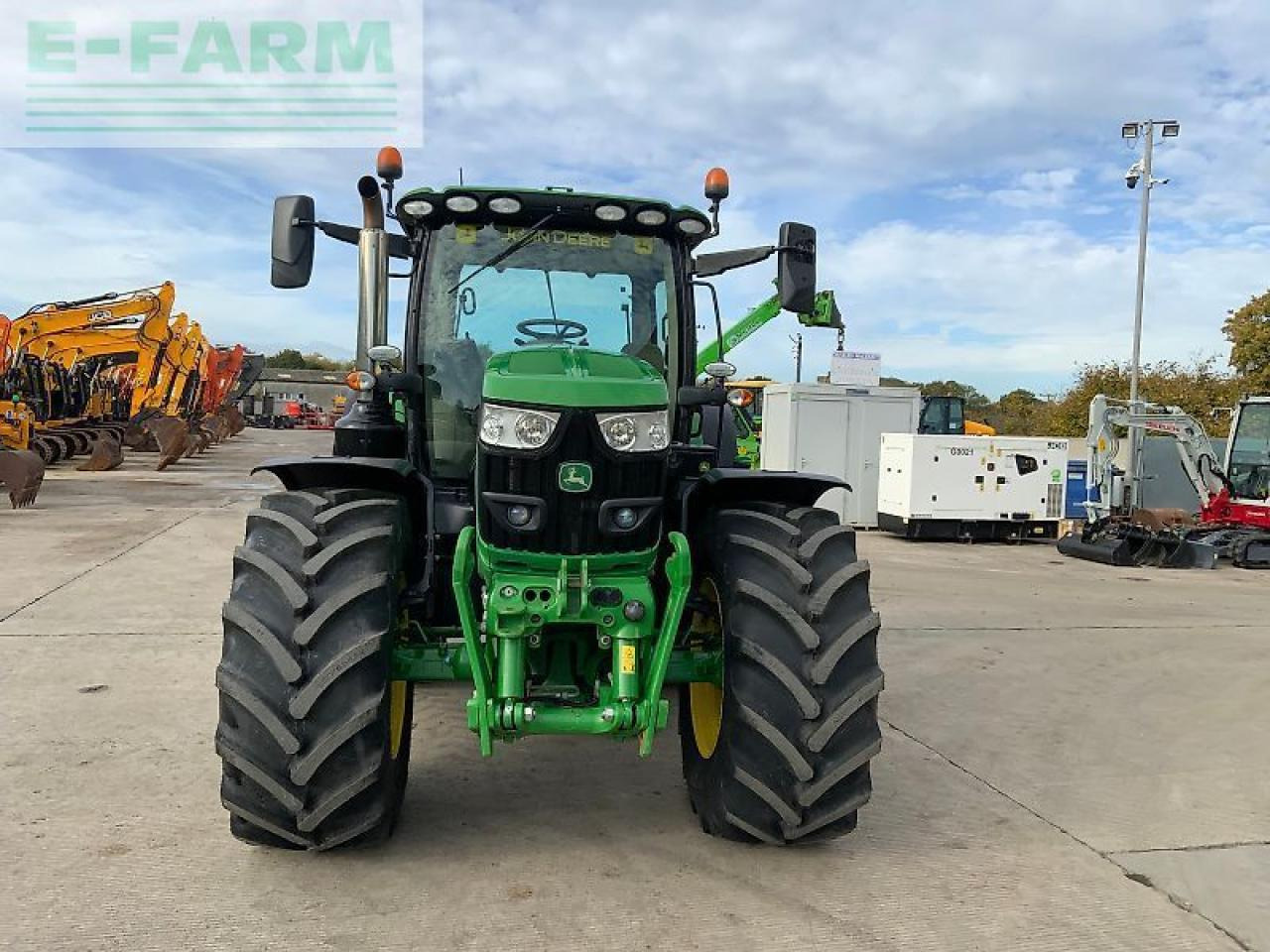 John Deere 6155r premium edition tractor (st24649) - Tracteur agricole: photos 3 John Deere 6155r premium edition tractor (st24649) - Tracteur agricole: photos 3