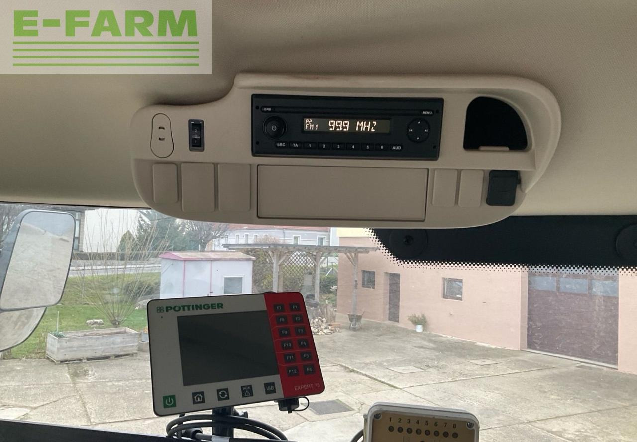 Tracteur agricole John Deere 6195R: photos 25