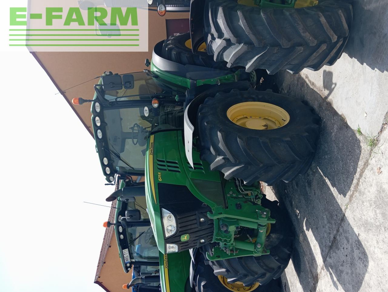 John Deere 6215R - Tracteur agricole: photos 1 John Deere 6215R - Tracteur agricole: photos 1