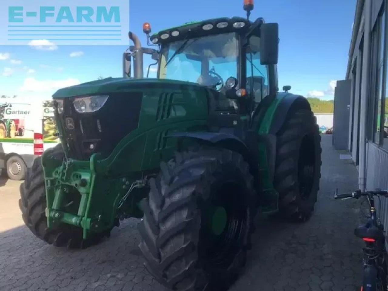 John Deere 6215r - Tracteur agricole: photos 3 John Deere 6215r - Tracteur agricole: photos 3