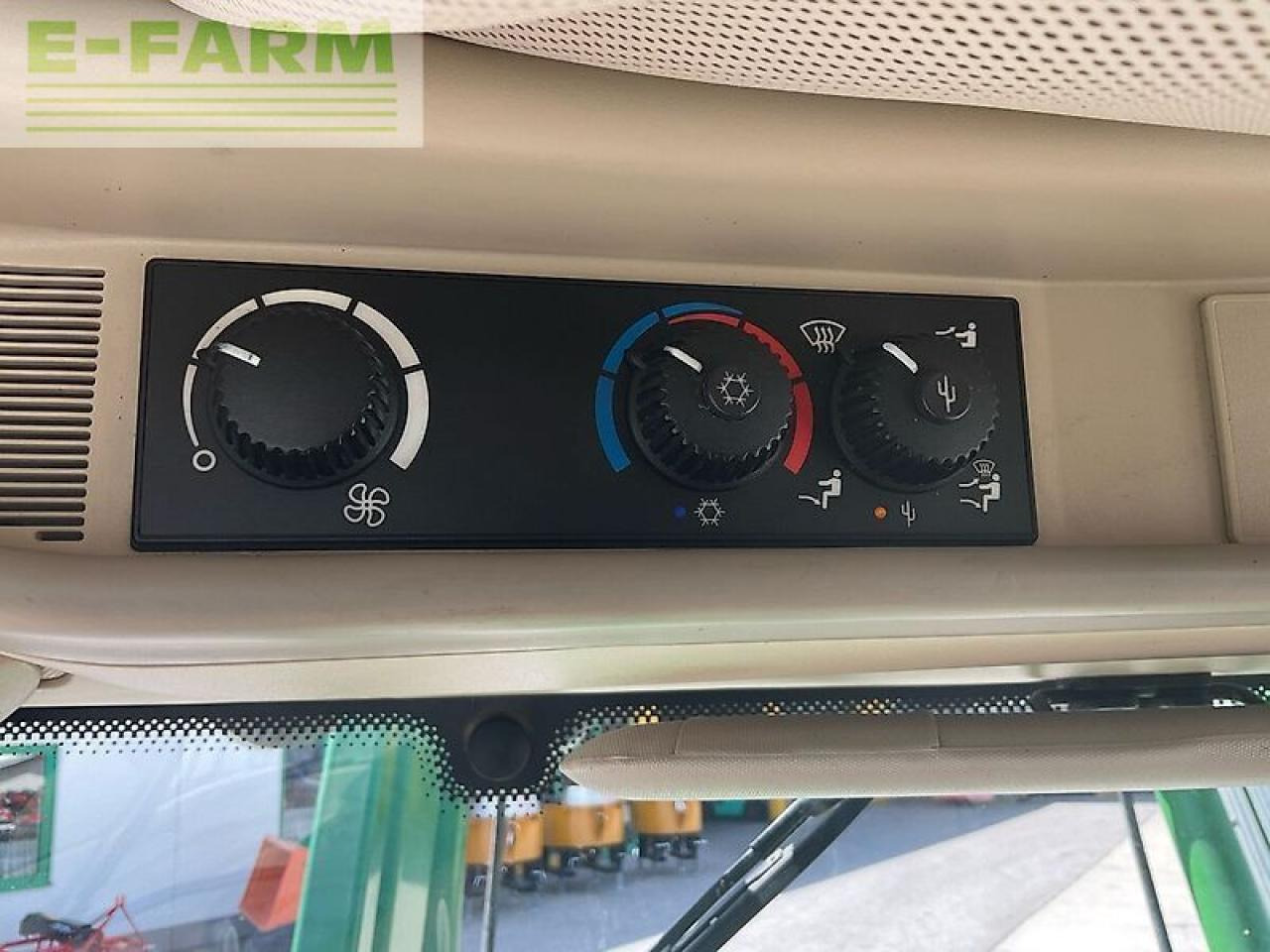 Tracteur agricole John Deere 6230: photos 14