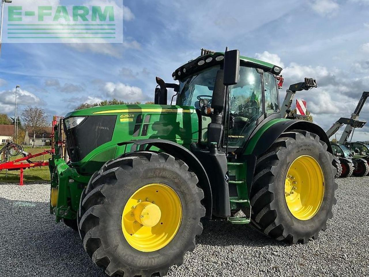 John Deere 6250r - Tracteur agricole: photos 1 John Deere 6250r - Tracteur agricole: photos 1