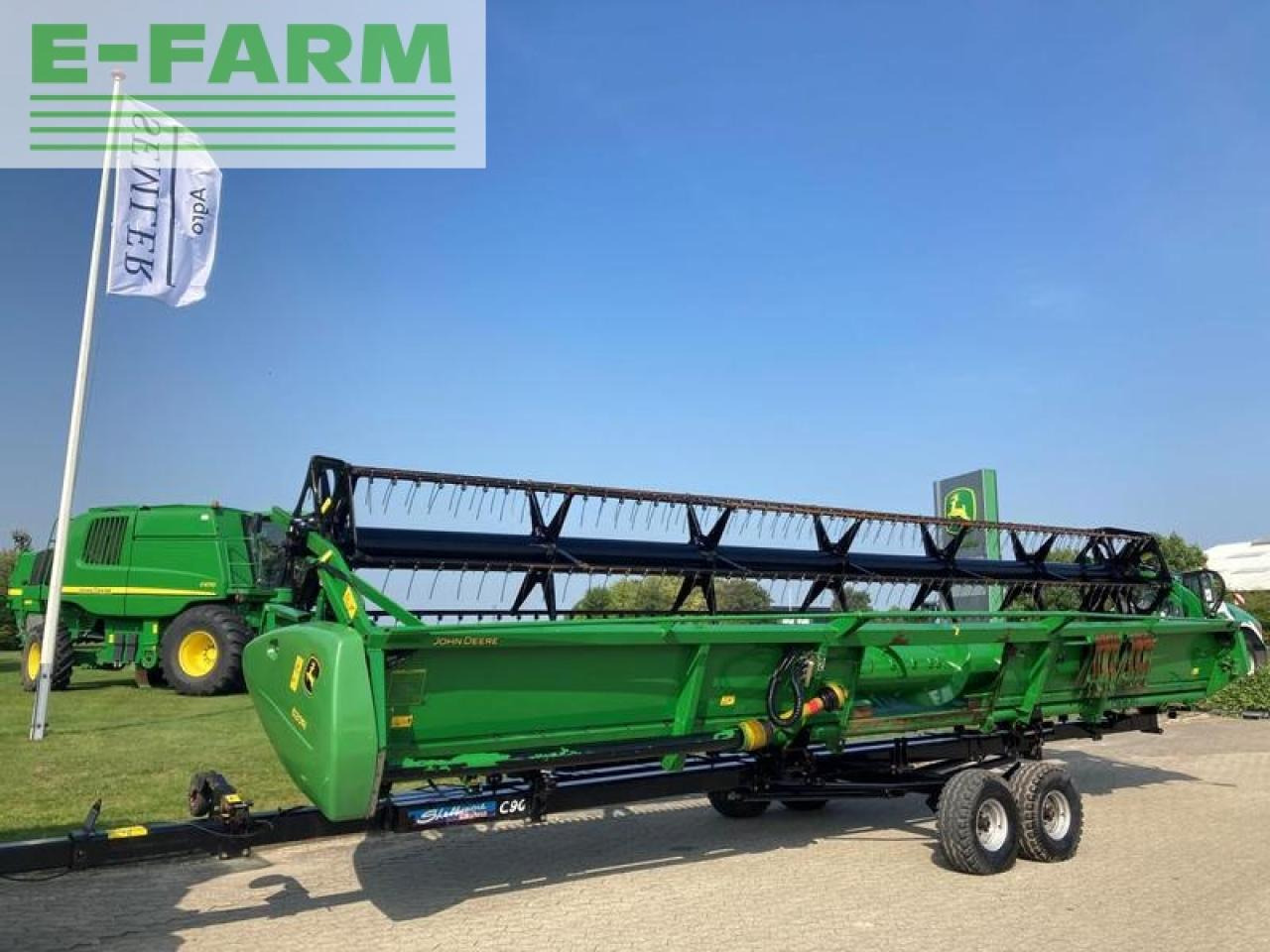 John Deere 630r - Moissoneuse: photos 1 John Deere 630r - Moissoneuse: photos 1