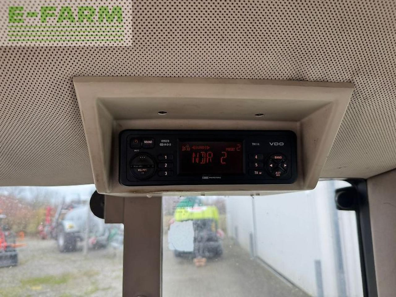 John Deere 6320 - Tracteur agricole: photos 5 John Deere 6320 - Tracteur agricole: photos 5