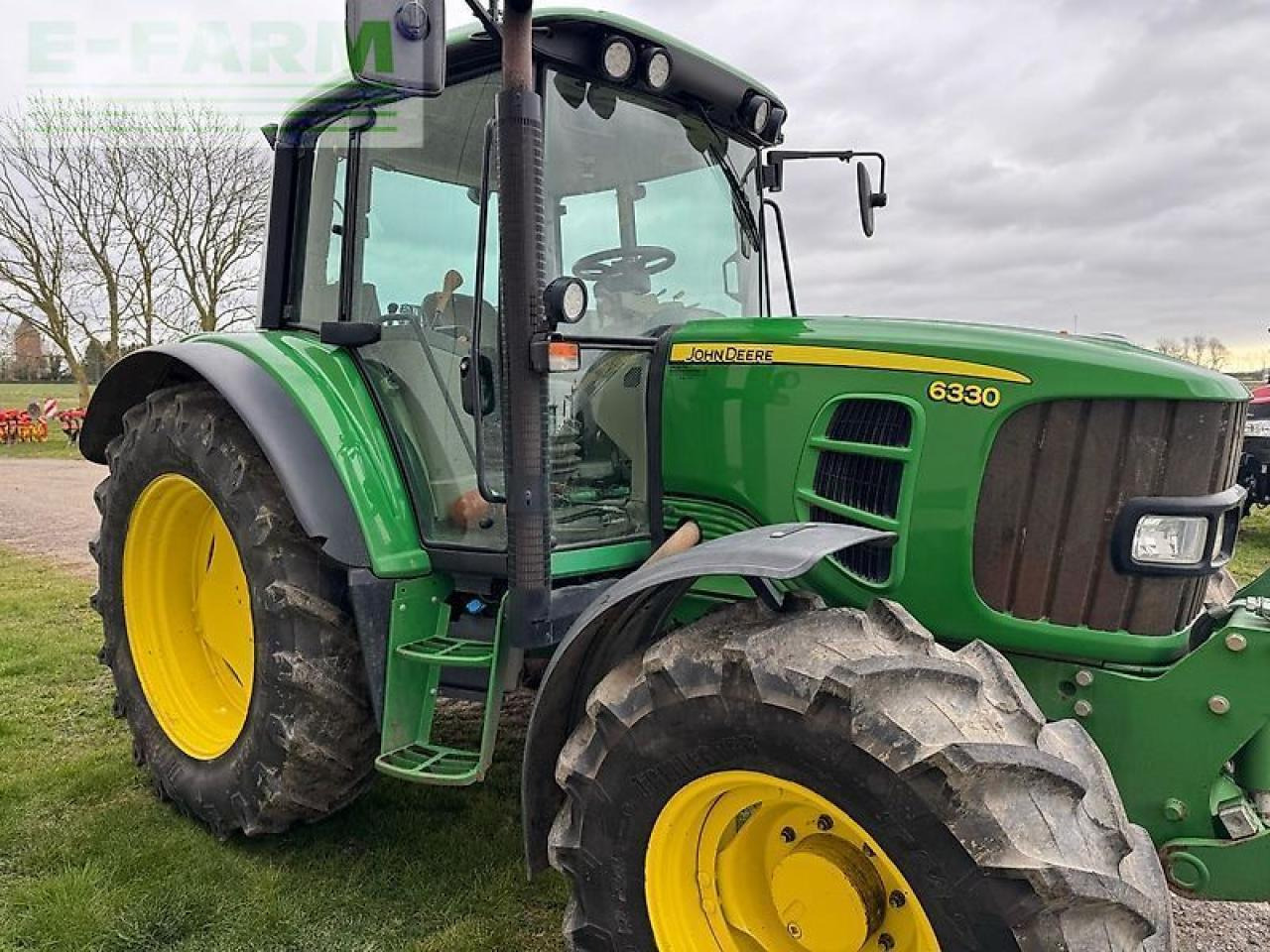 John Deere 6330 - Tracteur agricole: photos 3 John Deere 6330 - Tracteur agricole: photos 3