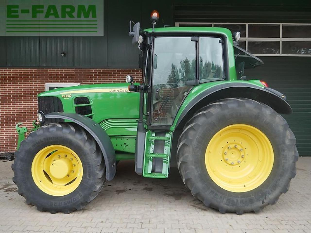 John Deere 6930 premium autopowr - Tracteur agricole: photos 4 John Deere 6930 premium autopowr - Tracteur agricole: photos 4
