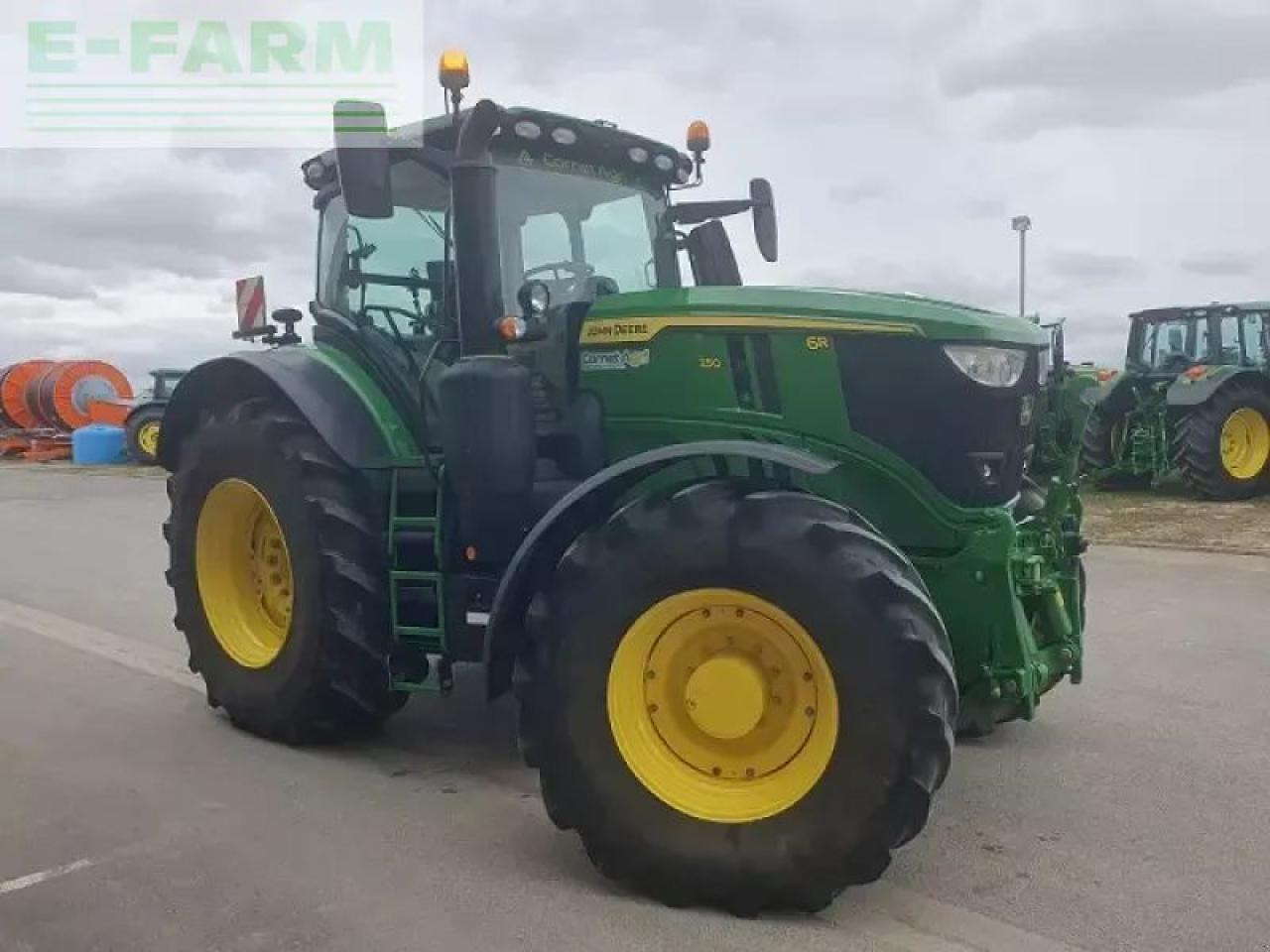 John Deere 6r 250 - Tracteur agricole: photos 2 John Deere 6r 250 - Tracteur agricole: photos 2