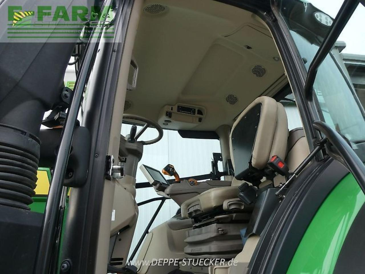 Tracteur agricole John Deere 6r 250: photos 12