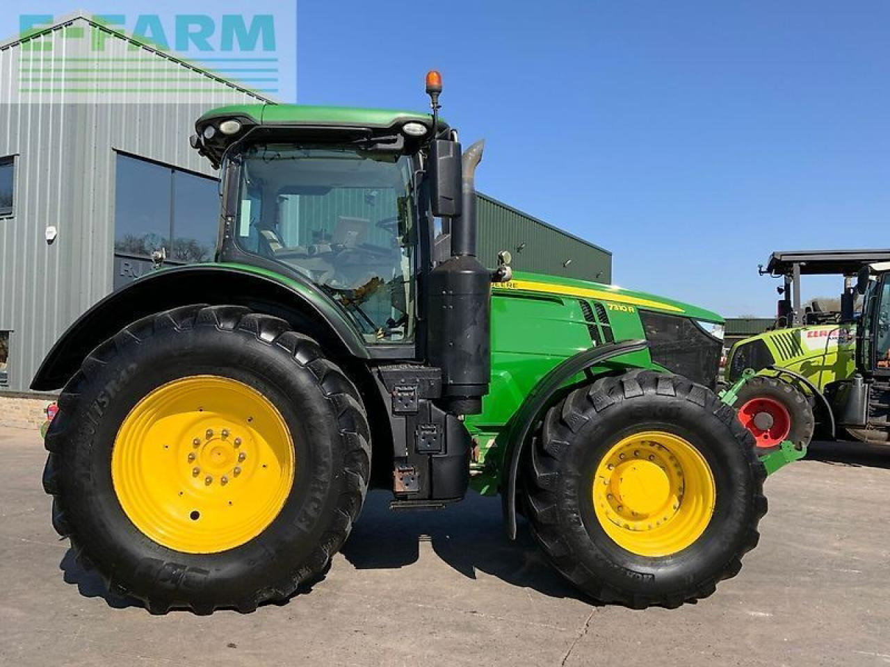 John Deere 7310r tractor (st22840) - Tracteur agricole: photos 1 John Deere 7310r tractor (st22840) - Tracteur agricole: photos 1