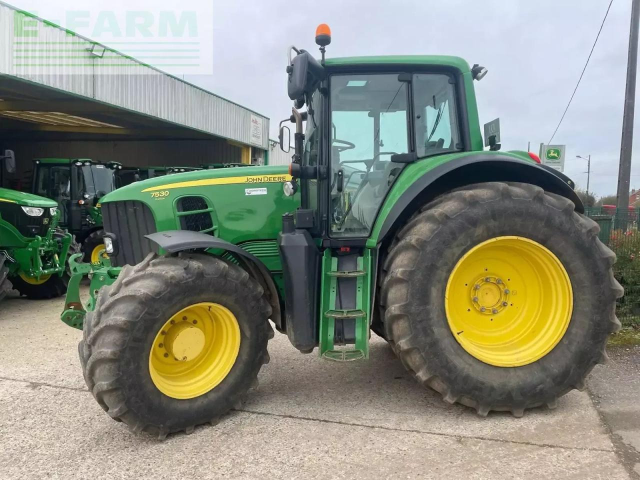 John Deere 7530premium - Tracteur agricole: photos 2 John Deere 7530premium - Tracteur agricole: photos 2
