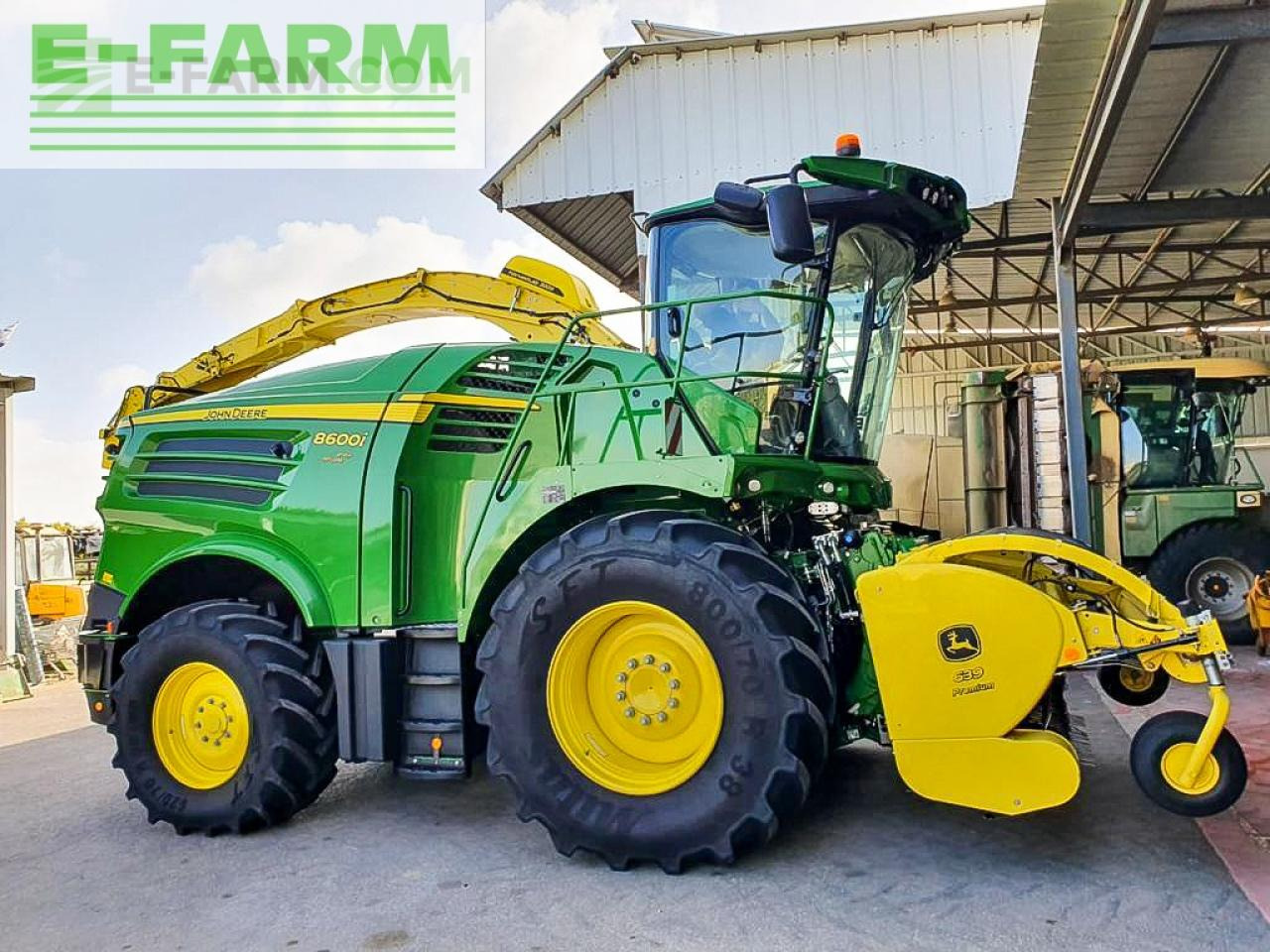 John Deere 8600I - Ensileuse: photos 3 John Deere 8600I - Ensileuse: photos 3