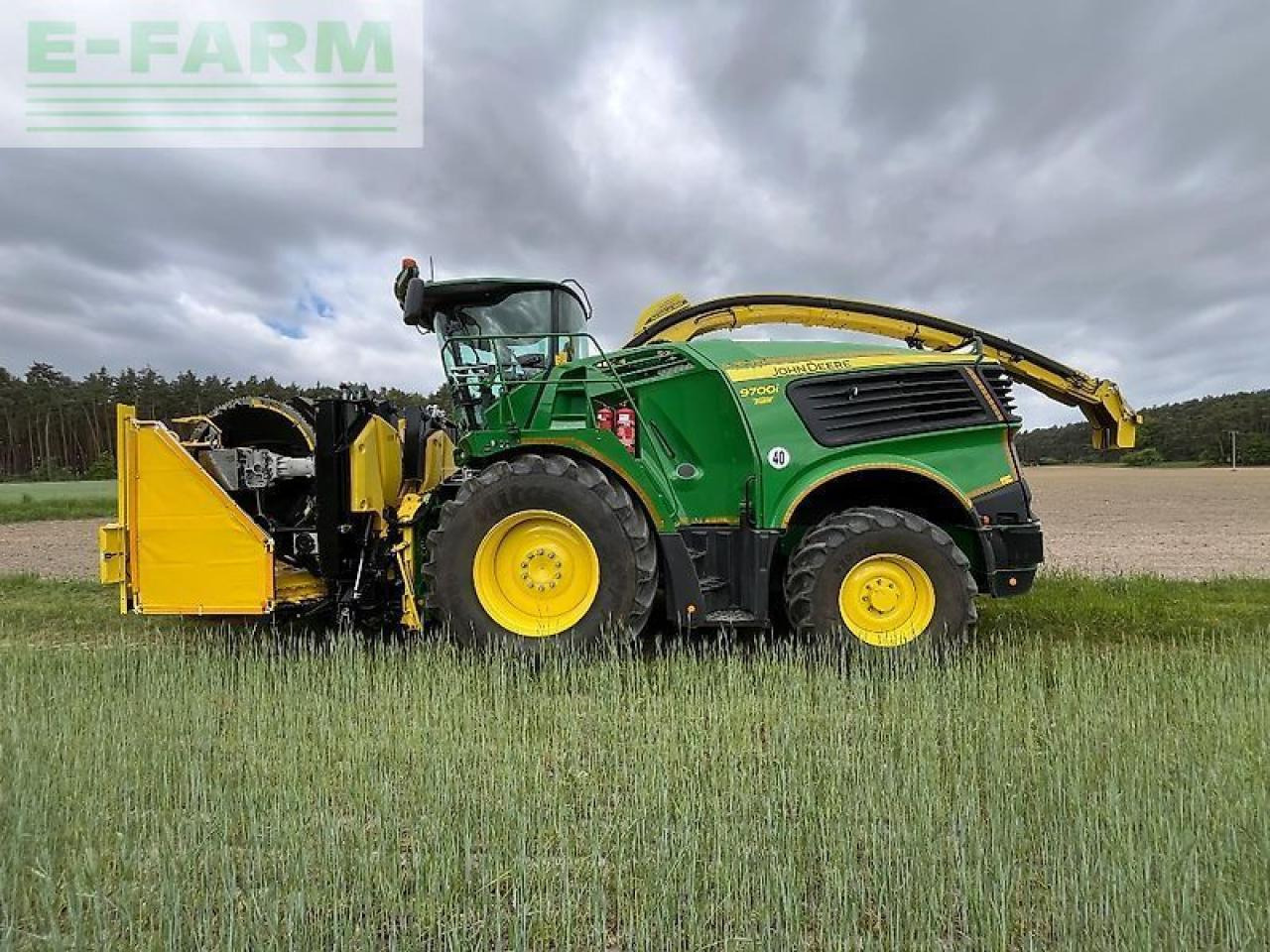 John Deere 9700 mit 6 zylinder dps 18 l h - Ensileuse: photos 1 John Deere 9700 mit 6 zylinder dps 18 l h - Ensileuse: photos 1