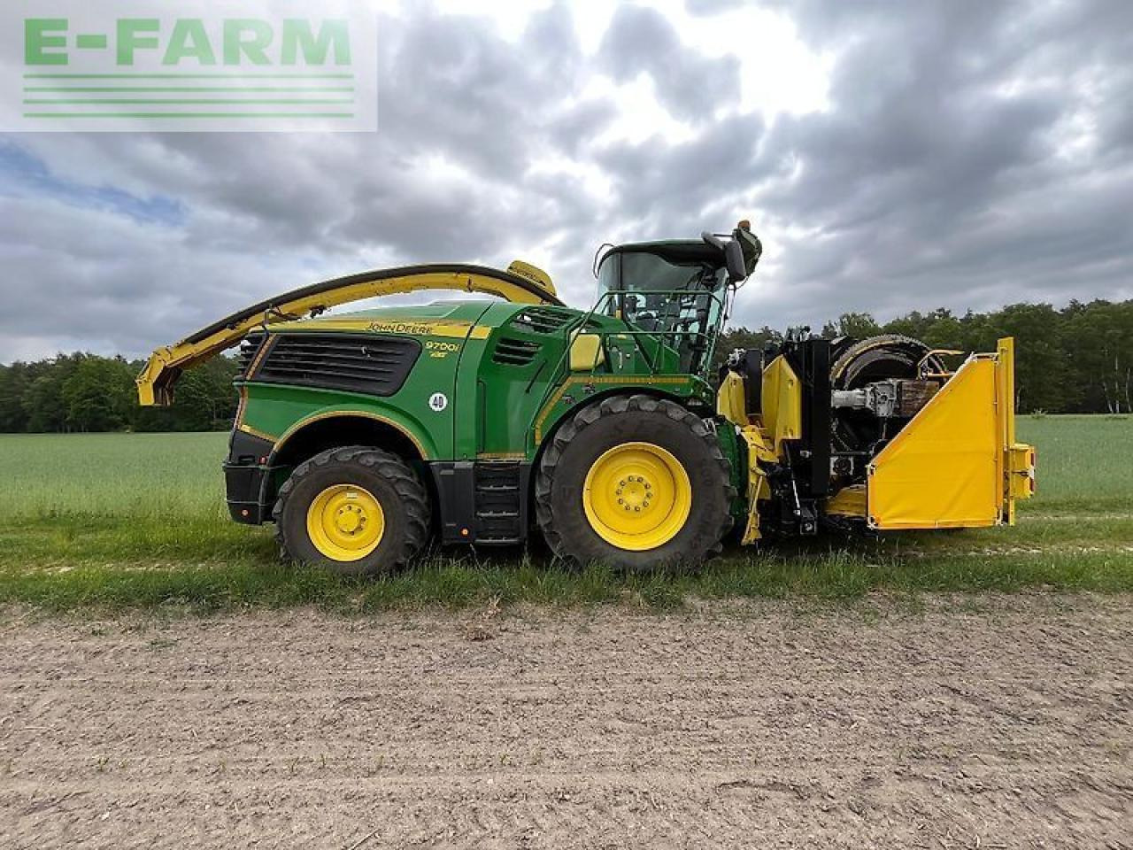 John Deere 9700 mit 6 zylinder dps 18 l h - Ensileuse: photos 2 John Deere 9700 mit 6 zylinder dps 18 l h - Ensileuse: photos 2