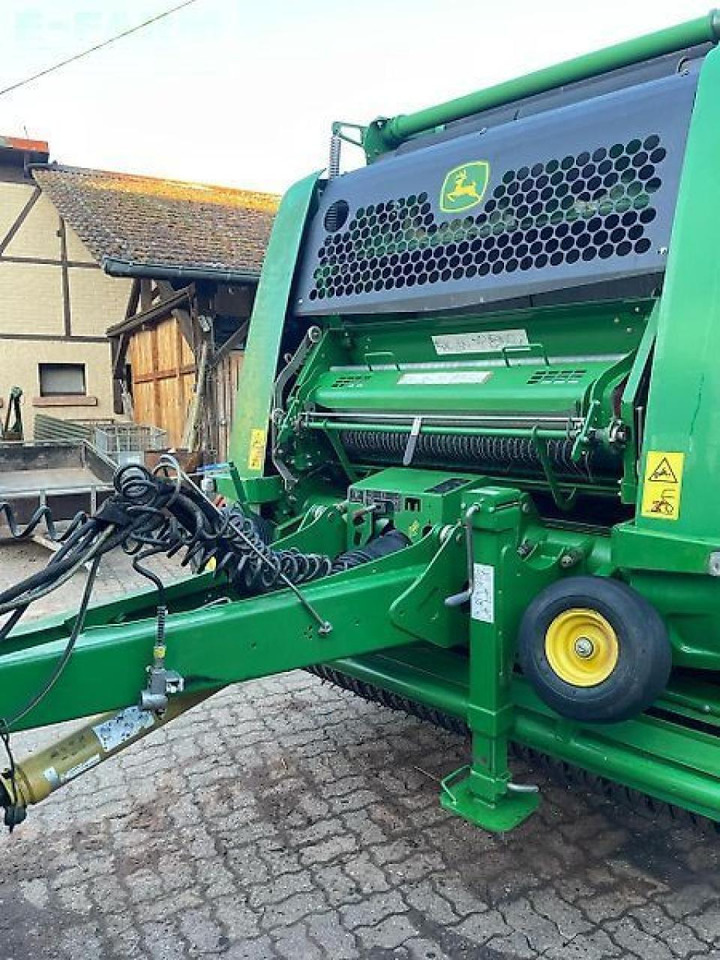 Presse à balles cubiques John Deere 990 premium: photos 8