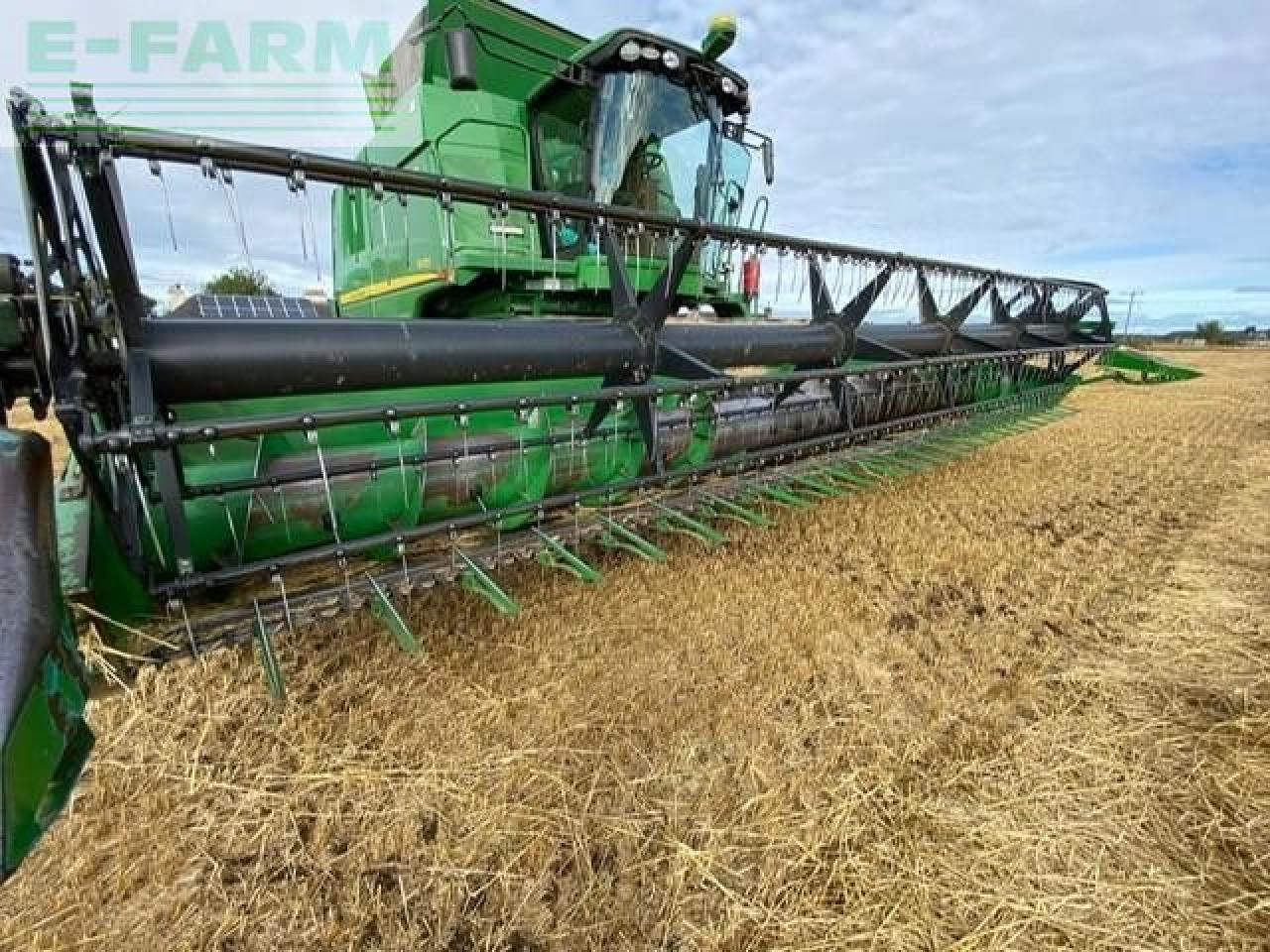 John Deere T670 4WD - Moissonneuse-batteuse: photos 2 John Deere T670 4WD - Moissonneuse-batteuse: photos 2