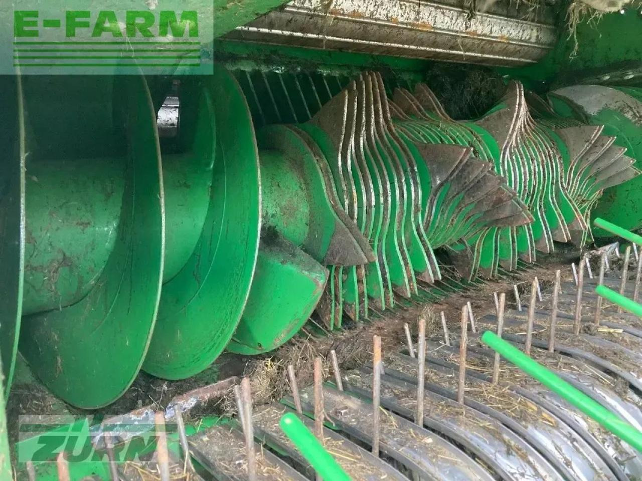 John Deere c441r - Presse à balles cubiques: photos 4 John Deere c441r - Presse à balles cubiques: photos 4