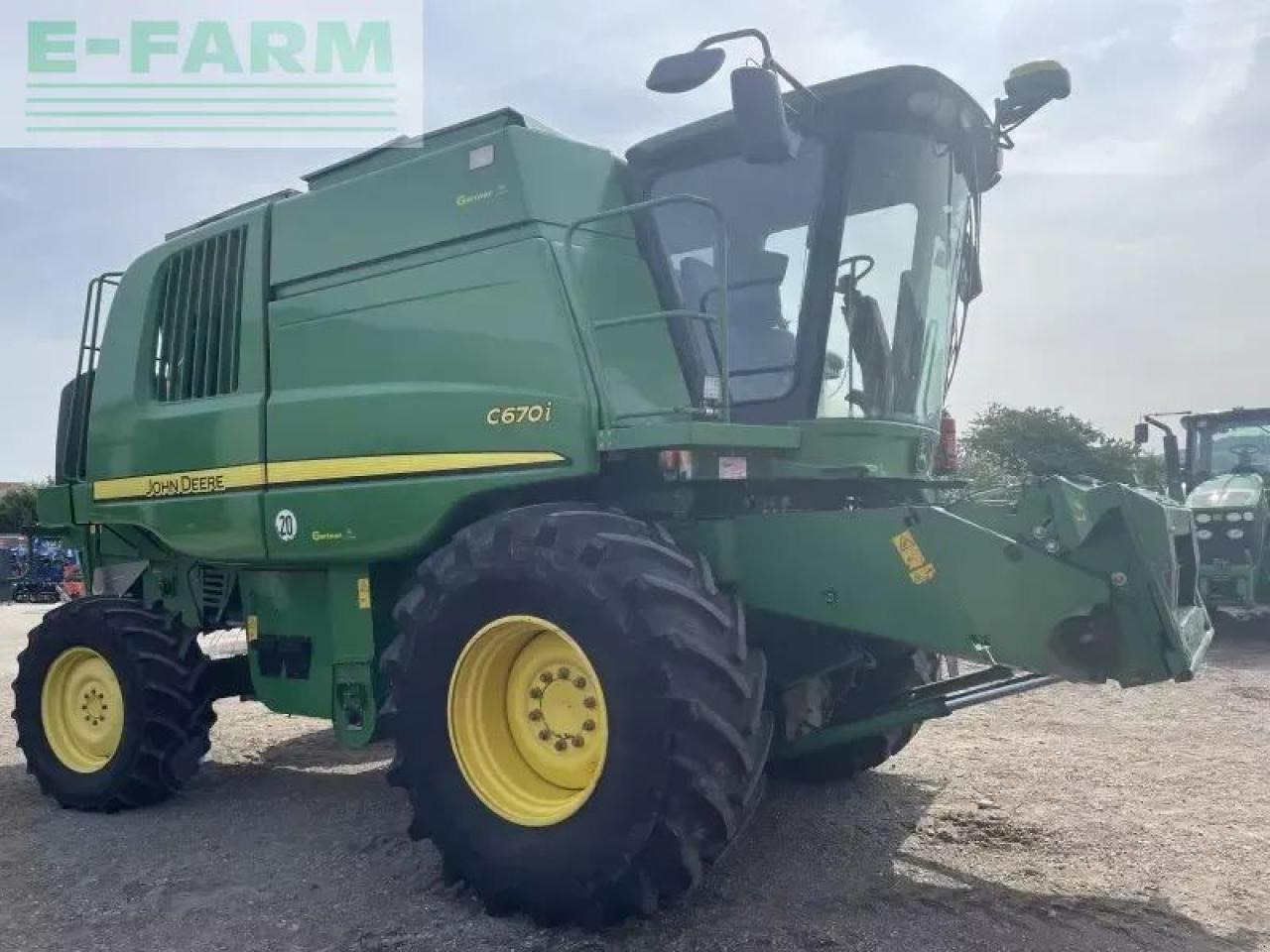 John Deere c670i - Moissonneuse-batteuse: photos 3 John Deere c670i - Moissonneuse-batteuse: photos 3