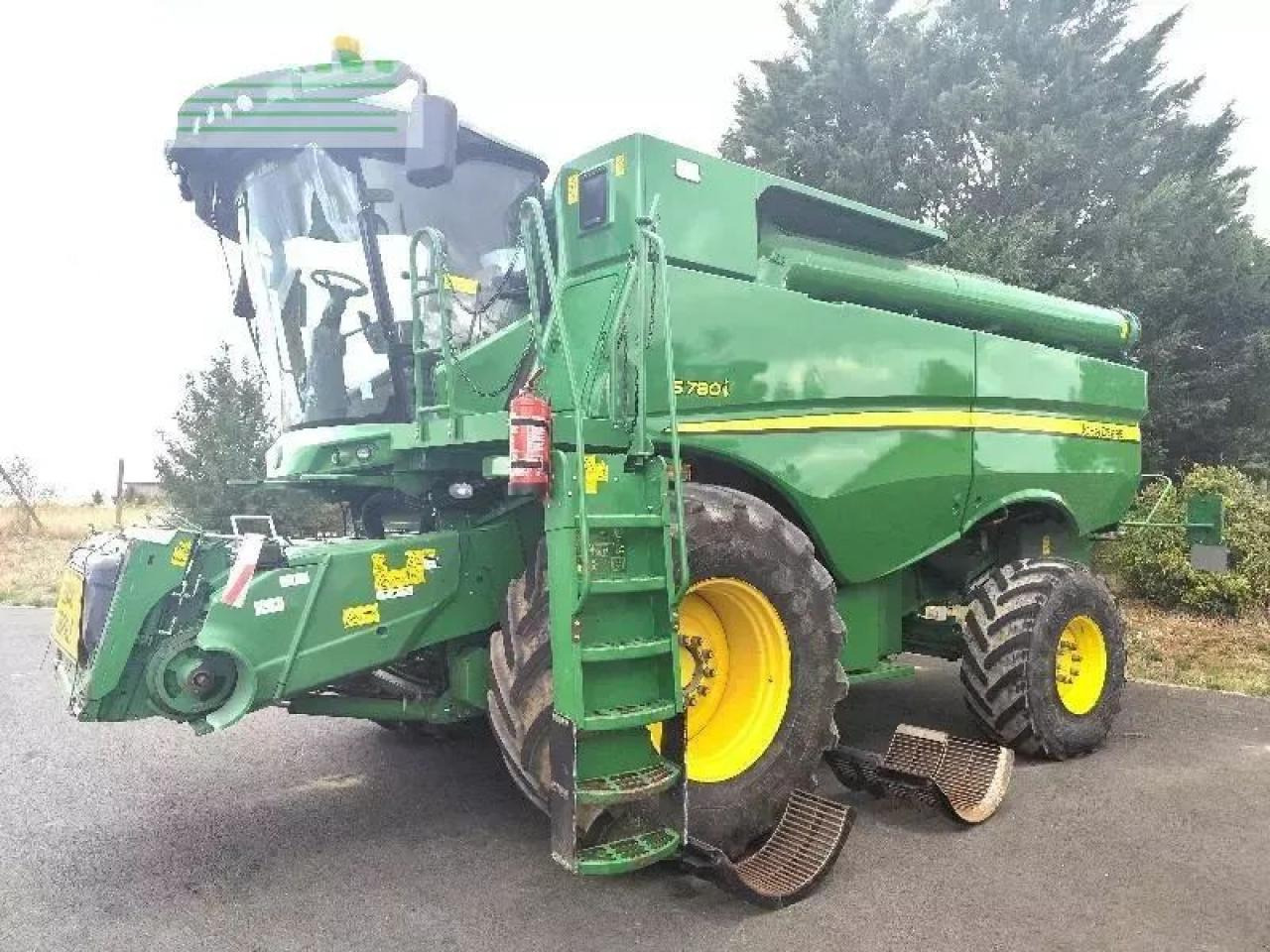 John Deere s780 - Moissonneuse-batteuse: photos 2 John Deere s780 - Moissonneuse-batteuse: photos 2
