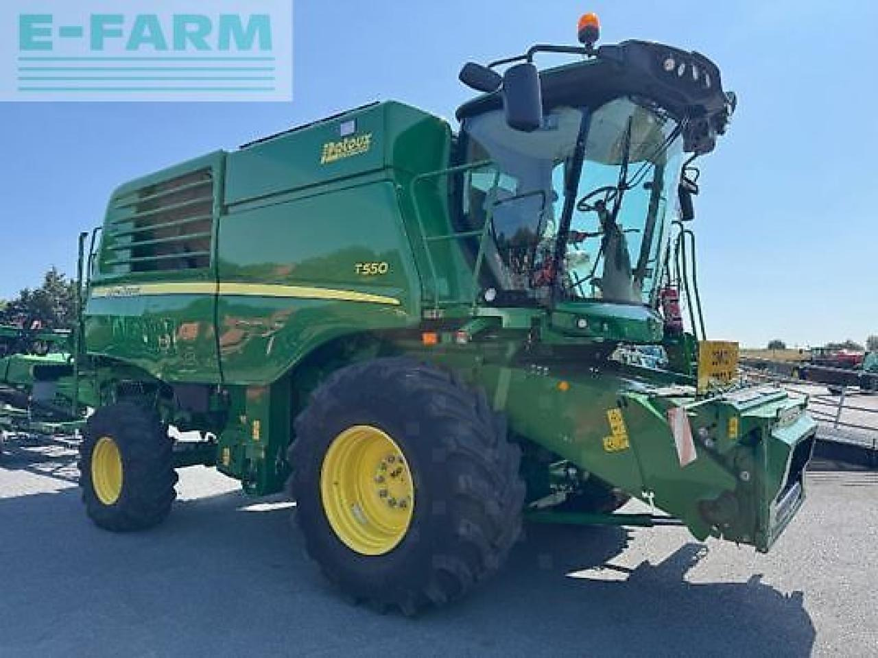 John Deere t550 - Moissonneuse-batteuse: photos 3 John Deere t550 - Moissonneuse-batteuse: photos 3