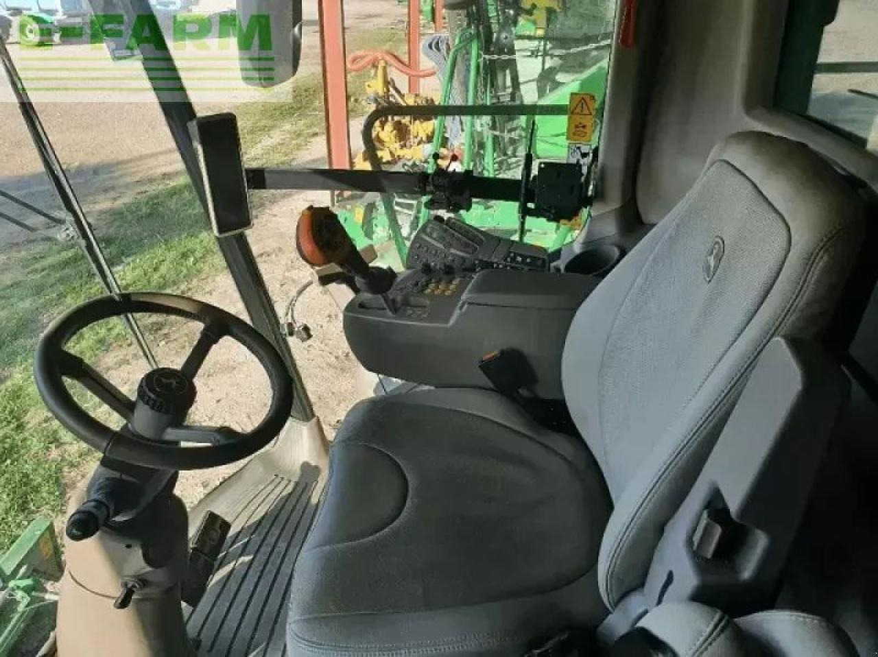 John Deere t560 - Moissonneuse-batteuse: photos 5 John Deere t560 - Moissonneuse-batteuse: photos 5