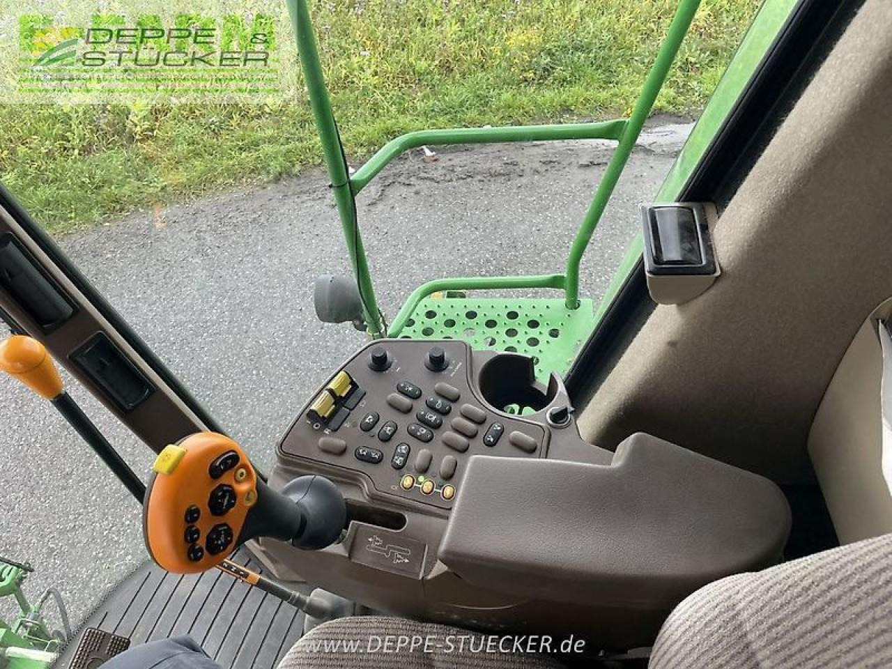 John Deere t560 hillmaster mit 620r und rapstisch - Moissonneuse-batteuse: photos 5 John Deere t560 hillmaster mit 620r und rapstisch - Moissonneuse-batteuse: photos 5
