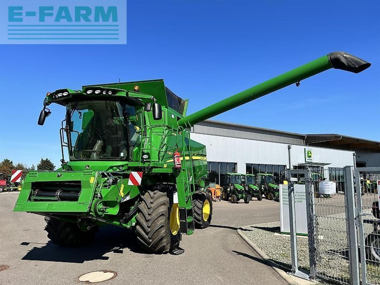 John Deere t560i hm - Moissonneuse-batteuse: photos 1 John Deere t560i hm - Moissonneuse-batteuse: photos 1