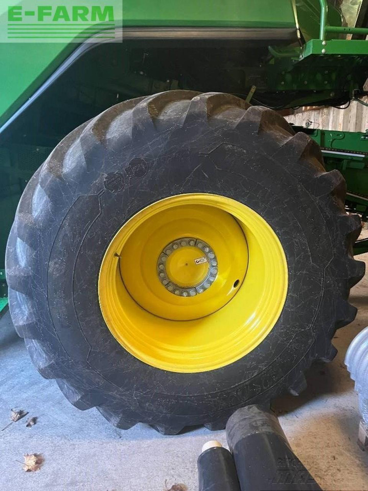 John Deere x9 1000 - Moissonneuse-batteuse: photos 5 John Deere x9 1000 - Moissonneuse-batteuse: photos 5