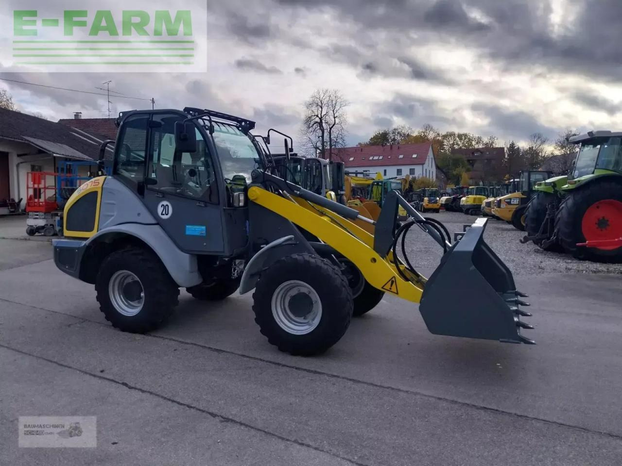 Kramer 5075 - Mini pelle: photos 3 Kramer 5075 - Mini pelle: photos 3