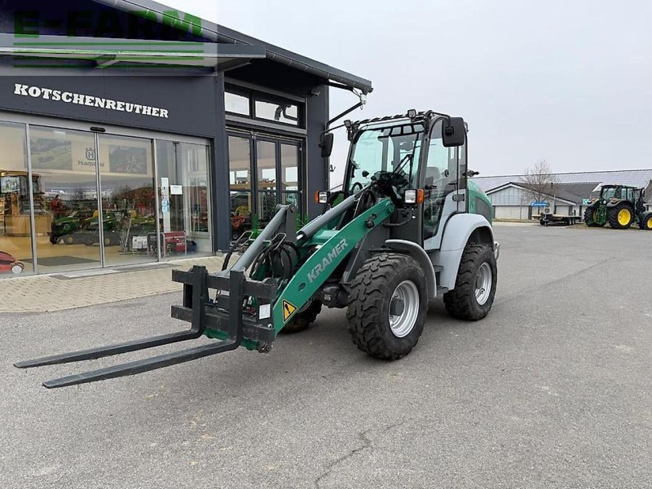 Kramer kl25.5 - Mini pelle: photos 2 Kramer kl25.5 - Mini pelle: photos 2